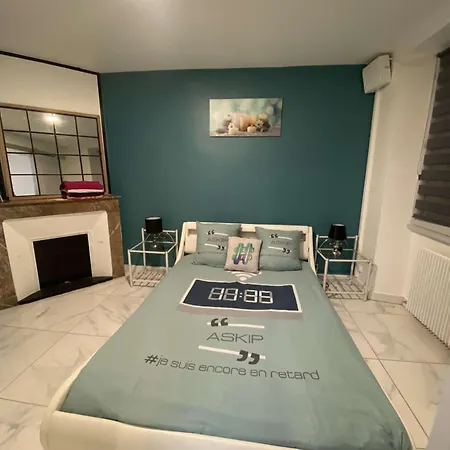 Charmant Appartement Design Blois Buitenkant foto